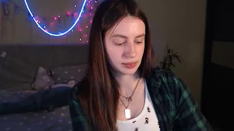 Lilu online show from October 2025 11:05:01 PM