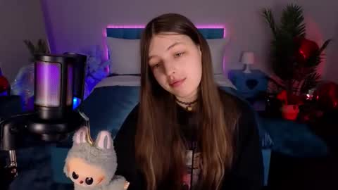 Lili Bakery online show from February 2026 03:03:01 AM