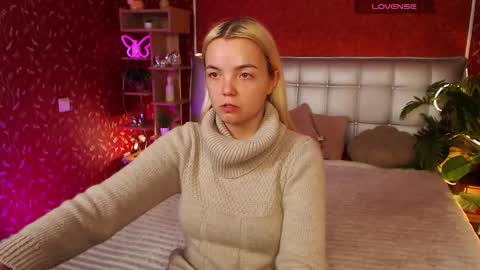 Lilie online show from February 2025 03:20:02 PM