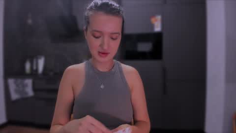 Snapshot of lililaluna chatting on December 2024 09:40:02 PM ... online show from December 2024 09:40:02 PM