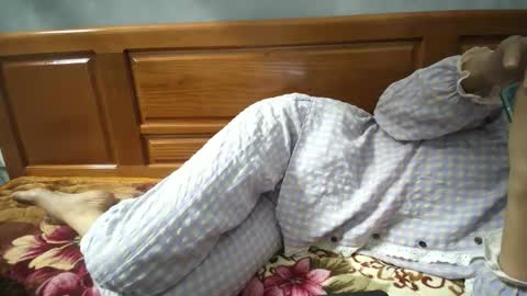 lililove88 online show from November 2025 01:34:02 PM