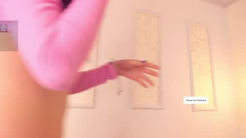 Snapshot of lilily_lv chatting on September 2025 12:16:01 PM Lilly online show from September 2025 12:16:01 PM