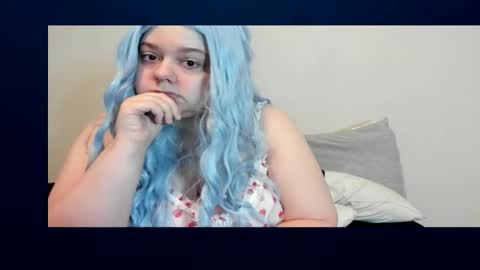 Snapshot of lilimariexx chatting on October 2025 03:54:02 AM Lili Marie online show from October 2025 03:54:02 AM