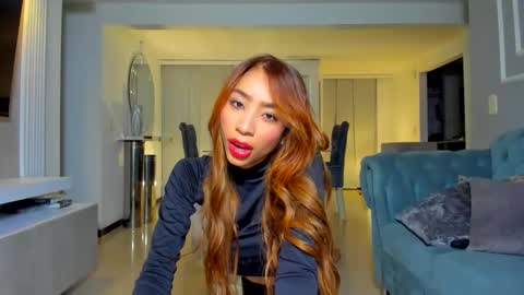 Lili  online show from February 2026 03:00:02 AM