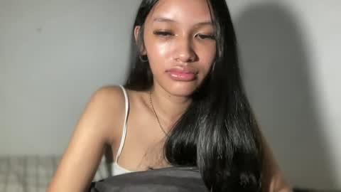 Snapshot of lilit_sensual chatting on June 2026 04:24:02 AM Chloe online show from June 2026 04:24:02 AM