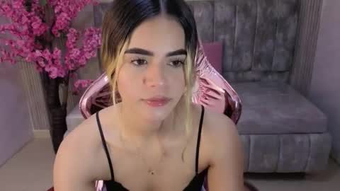 Lilith  online show from October 2025 08:33:01 PM