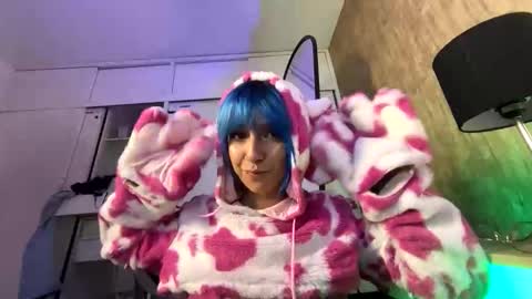 Lilith  online show from May 2026 06:44:01 AM