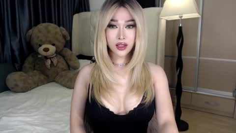 Snapshot of lilith_mazikeen69 chatting on January 2025 08:56:01 AM QUEEN LILITH BORBON online show from January 2025 08:56:01 AM