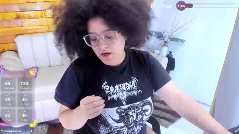 Lilith online show from October 2025 03:39:02 AM