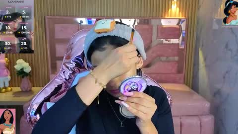 Lilith  online show from November 2025 03:01:02 AM