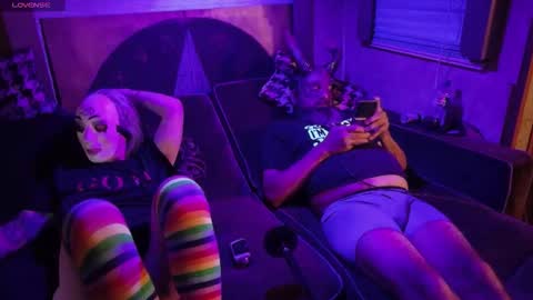 Snapshot of lilithjamiez chatting on October 2025 12:33:02 AM LilithJamiez online show from October 2025 12:33:02 AM