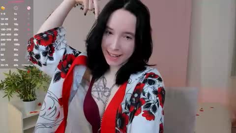 Snapshot of lilithlunna chatting on October 2025 10:10:01 PM Lilith online show from October 2025 10:10:01 PM