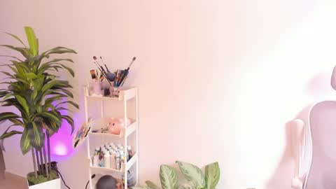 Snapshot of lilithmalkova chatting on May 2026 06:48:01 PM Lilith Malkova online show from May 2026 06:48:01 PM