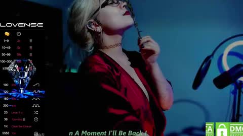 lilithmystic01 online show from March 2025 04:22:02 PM