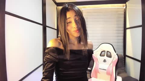 Lilith online show from December 2024 10:58:02 AM