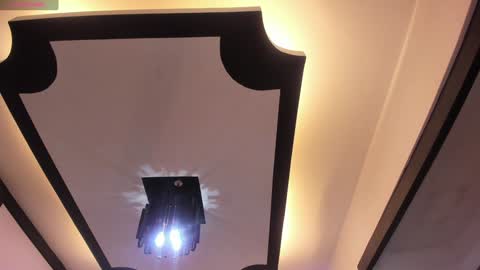 Lilith online show from February 2025 08:46:02 AM