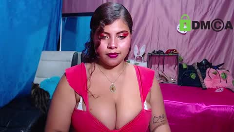 Snapshot of lilits_boobs chatting on January 2025 04:47:01 AM liliana online show from January 2025 04:47:01 AM