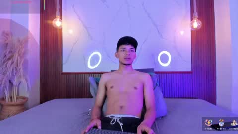 Snapshot of lillian_lee1 chatting on May 2026 06:06:01 PM lillian_lee1 online show from May 2026 06:06:01 PM