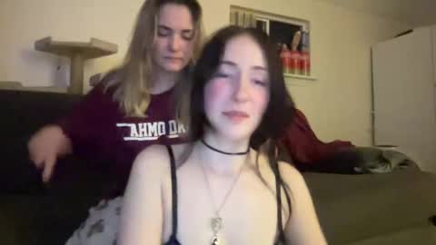 Lilliana online show from March 2025 04:19:01 AM