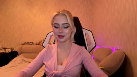 Alice online show from November 2025 12:22:01 PM