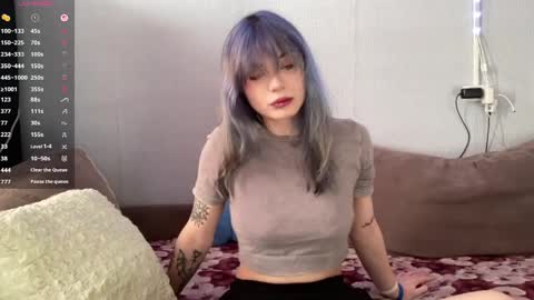 Snapshot of lillianhusk chatting on April 2026 12:20:02 PM Amelia online show from April 2026 12:20:02 PM