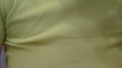 Lilu online show from December 2025 10:05:01 PM