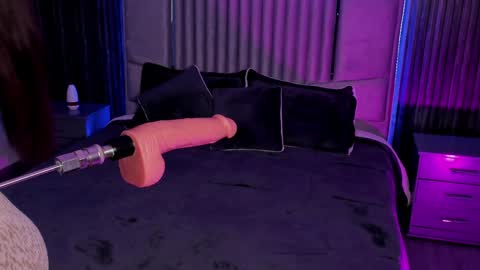 Lilly Ortiz online show from January 2025 08:56:01 PM