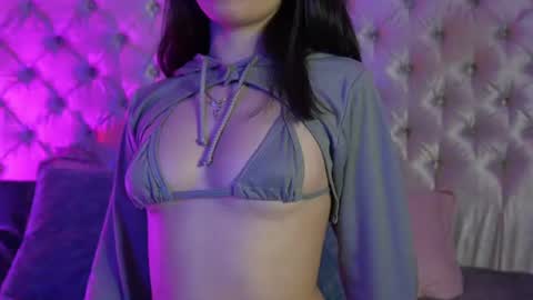 Snapshot of lilou_albrecht chatting on July 2026 11:42:02 AM Lilou online show from July 2026 11:42:02 AM