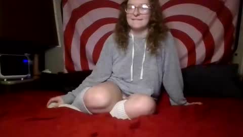 Snapshot of lilpies chatting on January 2025 05:13:01 AM LilPies  online show from January 2025 05:13:01 AM