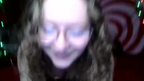 Snapshot of lilpies chatting on February 2025 04:54:01 AM LilPies  online show from February 2025 04:54:01 AM