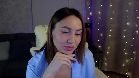 Lilu online show from February 2025 07:38:02 PM