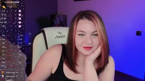 Snapshot of lilumytrend chatting on September 2025 06:19:02 AM Lilu online show from September 2025 06:19:02 AM