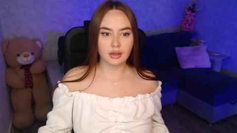 lily_baker_ online show from June 2026 07:35:02 AM