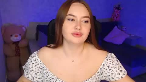lily_baker_ online show from July 2026 06:59:02 AM