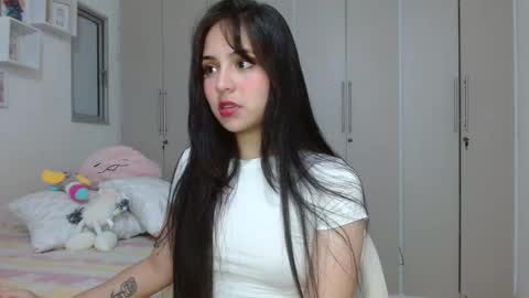 Snapshot of lily_crushx chatting on January 2025 07:52:02 AM Lirio         online show from January 2025 07:52:02 AM