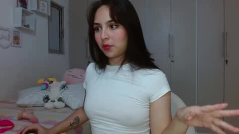 Snapshot of lily_crushx chatting on January 2025 07:34:02 AM Lirio         online show from January 2025 07:34:02 AM