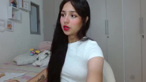 Snapshot of lily_crushx chatting on October 2025 04:53:02 AM Lirio         online show from October 2025 04:53:02 AM