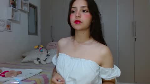 Snapshot of lily_crushx chatting on November 2025 07:44:02 AM Lirio online show from November 2025 07:44:02 AM