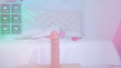   online show from December 2024 10:43:02 PM