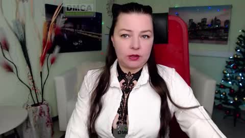 Lily online show from December 2025 05:24:02 AM