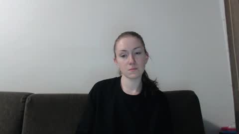 Snapshot of lily_love_x chatting on June 2026 11:32:02 PM lily_love_x online show from June 2026 11:32:02 PM