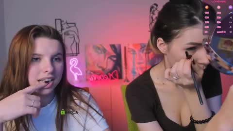 Lily online show from November 2025 07:37:01 PM