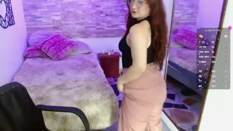 Lily  online show from May 2026 08:16:01 PM