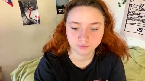 Snapshot of lily_shamy chatting on December 2024 08:58:01 AM Alice online show from December 2024 08:58:01 AM