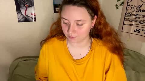 Snapshot of lily_shamy chatting on December 2024 04:00:01 PM Alice online show from December 2024 04:00:01 PM