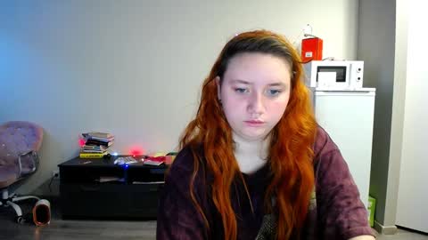 Snapshot of lily_shamy chatting on December 2024 07:35:01 AM Alice online show from December 2024 07:35:01 AM