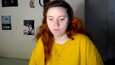 Snapshot of lily_shamy chatting on December 2024 11:43:02 AM Alice online show from December 2024 11:43:02 AM