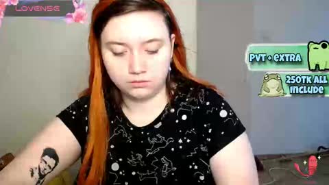 Snapshot of lily_shamy chatting on March 2025 06:27:01 AM Alice online show from March 2025 06:27:01 AM