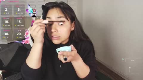 lily_waist online show from November 2025 11:14:01 AM