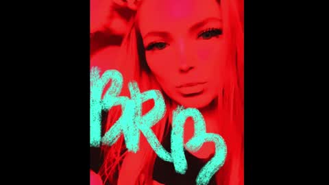 Snapshot of lilydavisss chatting on January 2025 05:32:02 AM lilydavisss online show from January 2025 05:32:02 AM